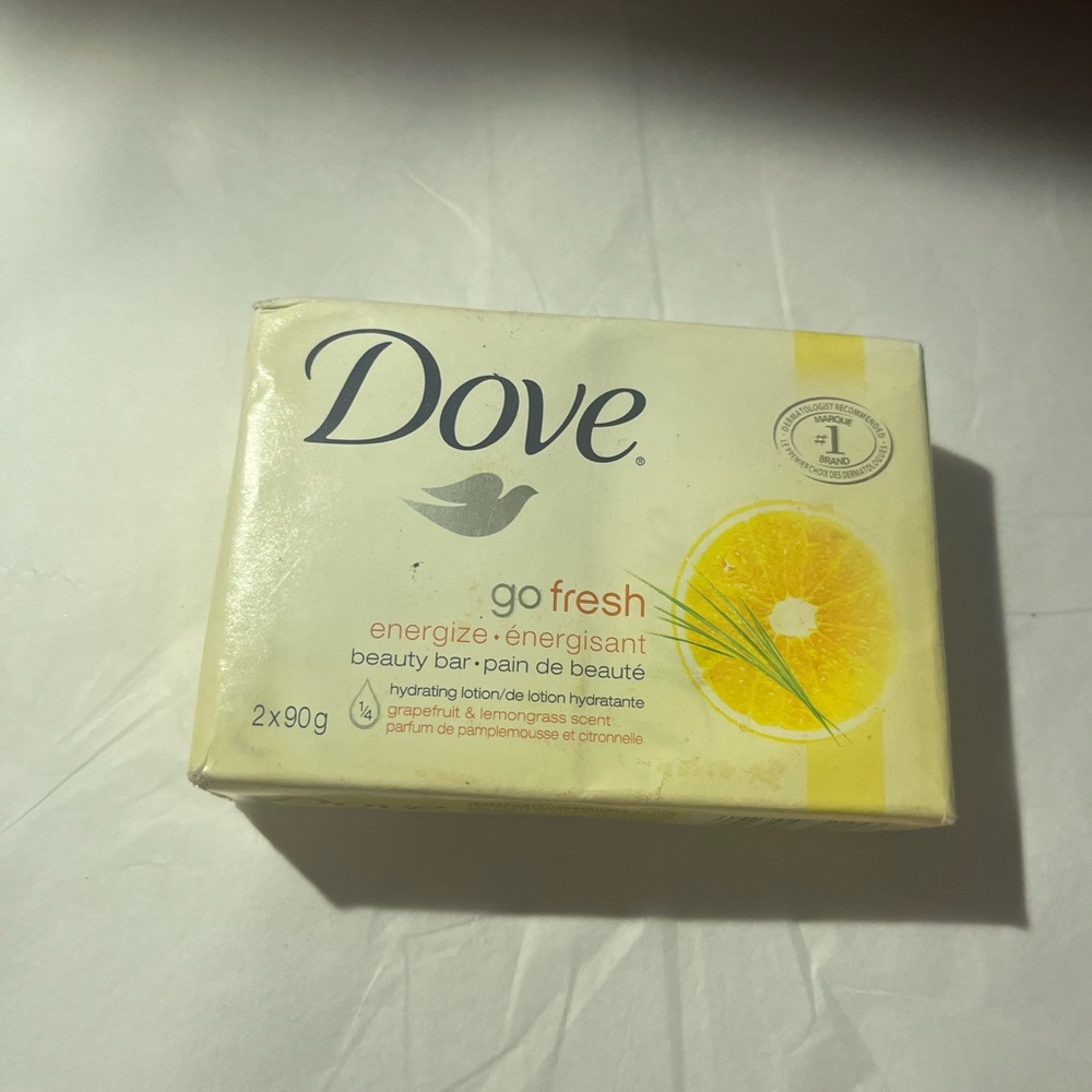 Dove Go Fresh Energize Bar Soap Grapefruit Lemongrass Scent NOS